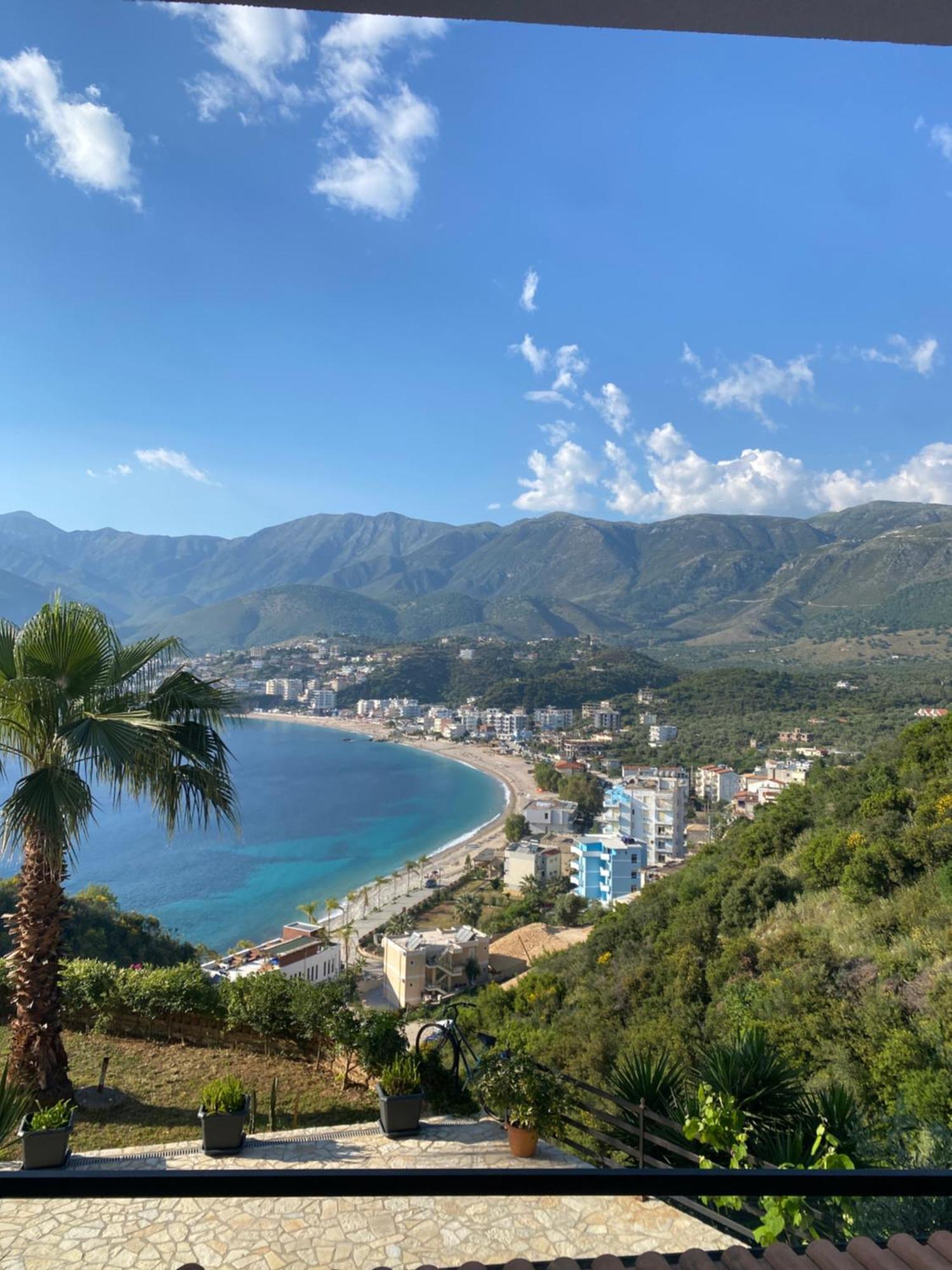 Hotel Mesun Himare Exterior photo