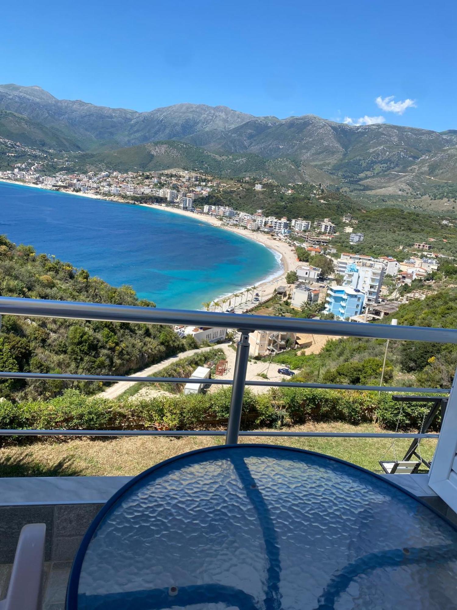 Hotel Mesun Himare Exterior photo